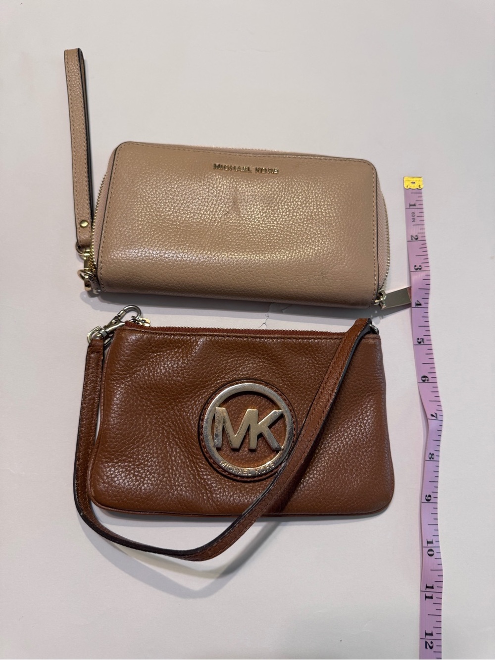 Michael Kors Leather Beige Zip Wallet & Brown MK Wristlet Set Bundle READ - Picture 4 of 10
